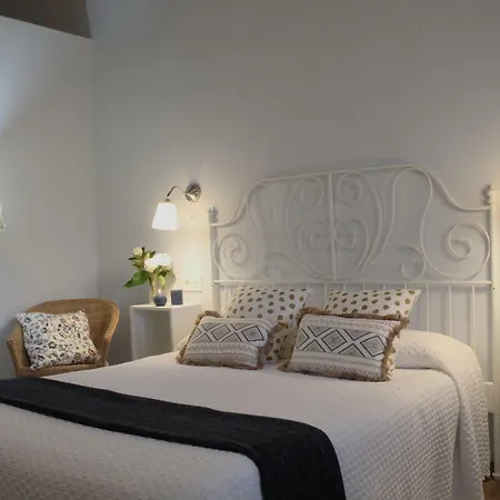 Aparthotel Carriles Rurales