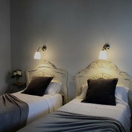 Carriles Rurales 아파트호텔 4*