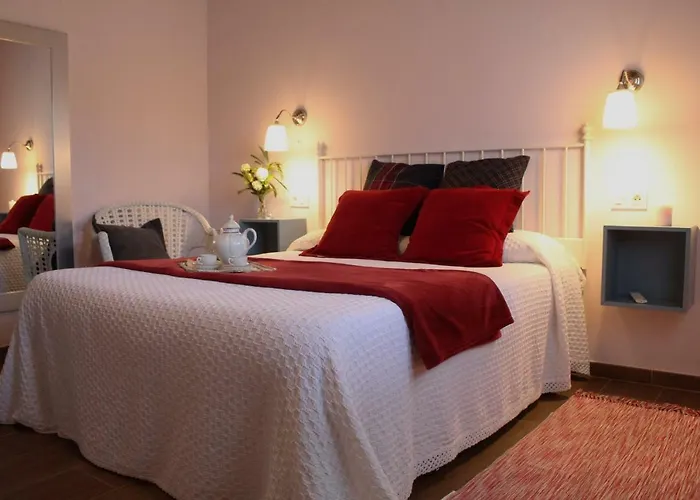 Carriles Rurales Apartahotel