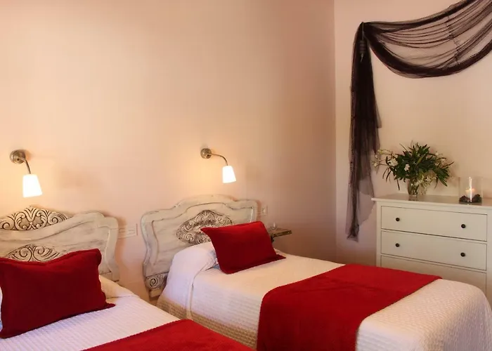 Carriles Rurales Apartahotel Oviñana