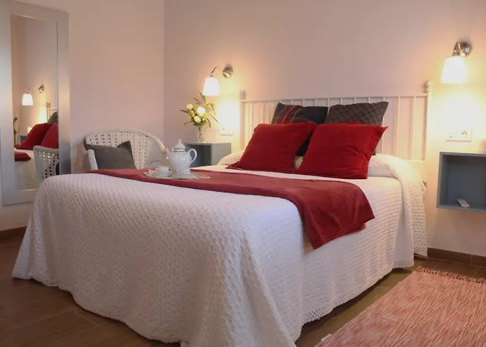 Carriles Rurales Apartahotel 4*