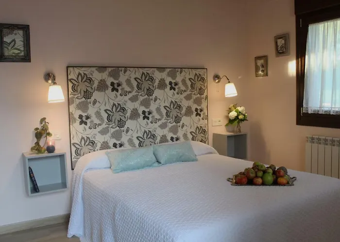 Carriles Rurales Apartahotel Oviñana