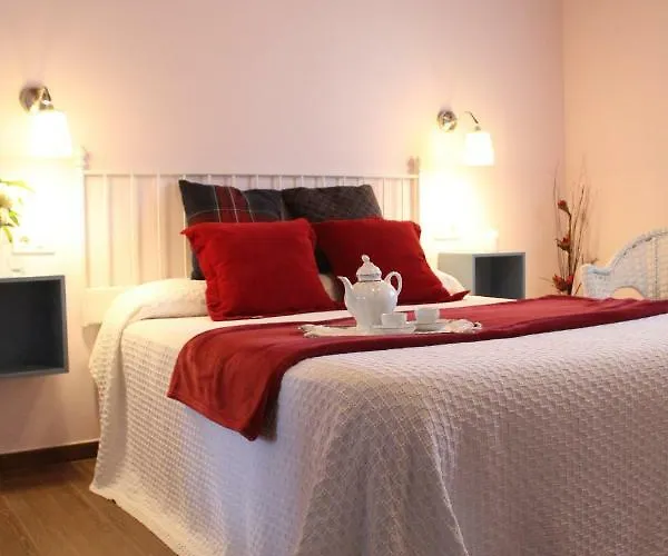 Apartahotel Carriles Rurales Oviñana